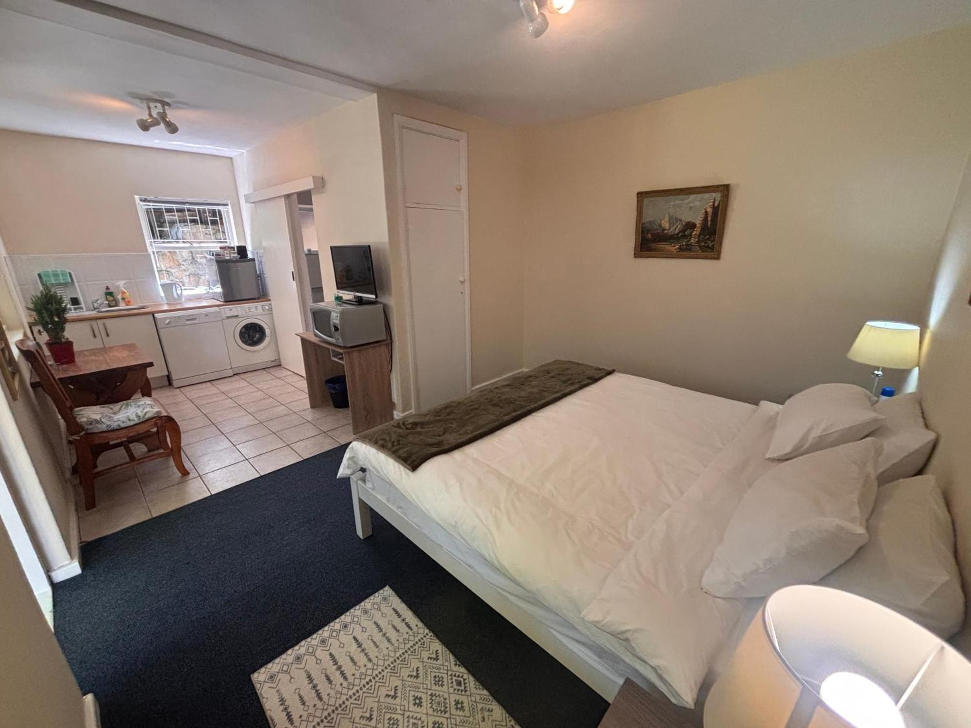 Highlands Self Catering Apartment Cape Town Bagian luar foto