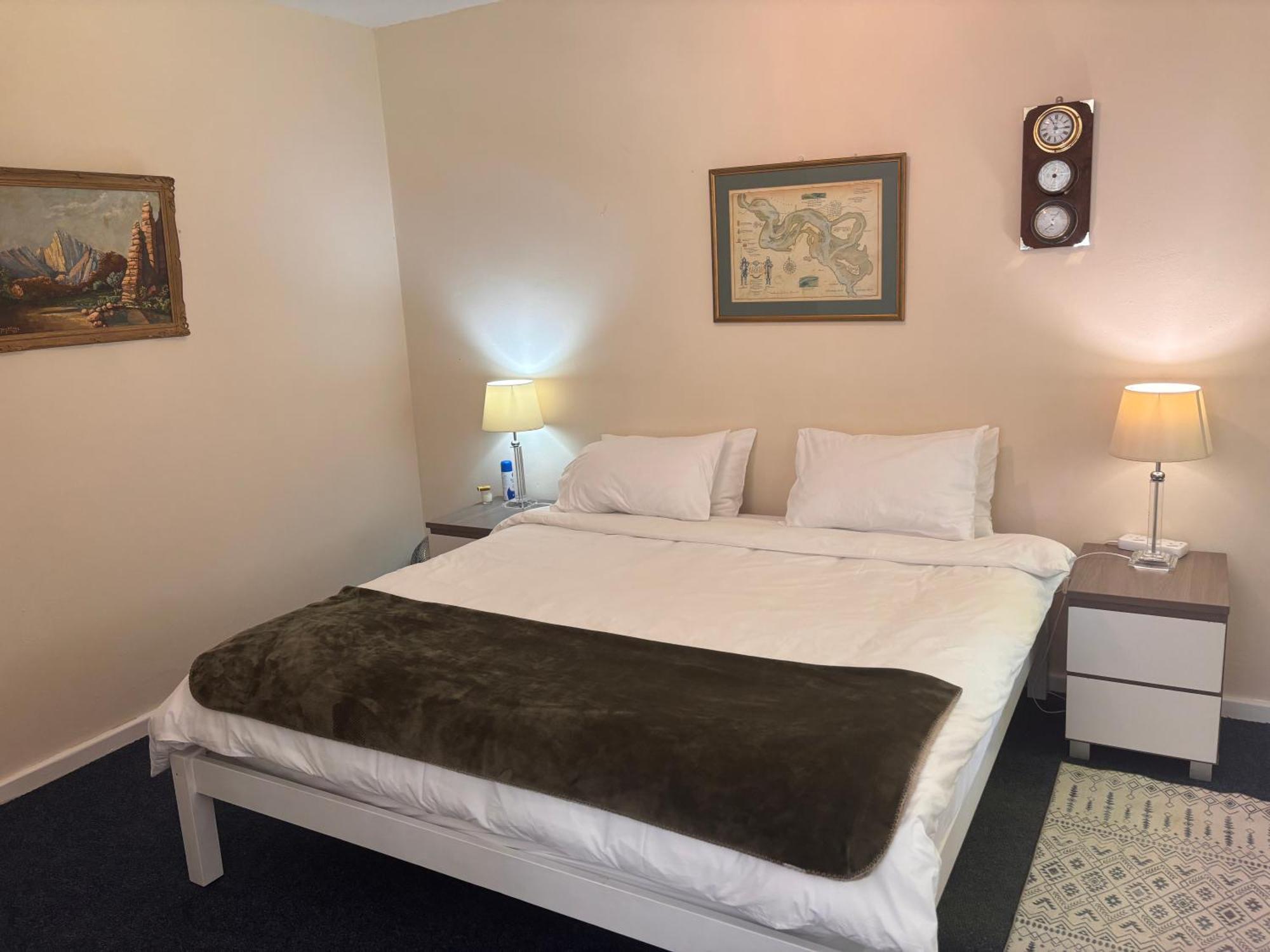 Highlands Self Catering Apartment Cape Town Bagian luar foto